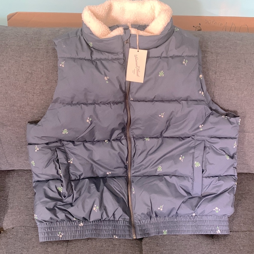 Universal Thread Puffer Vest, XXL